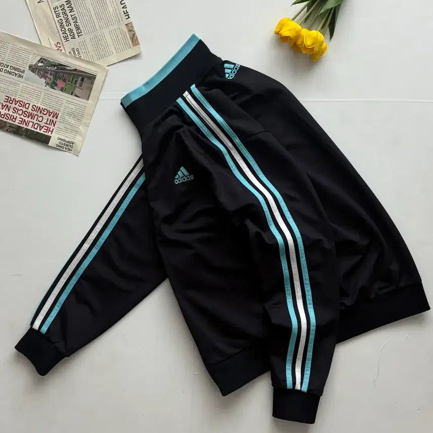 [BUNJANG] Adidas Sky Blue Color Block Track Top Jersey - Size M / adidas 아디다스 스카이블루 배색 트랙탑 져지