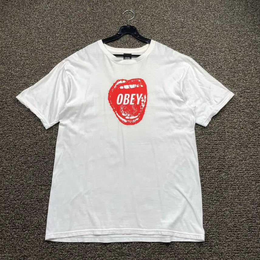 [BUNJANG] OBEY White Short Sleeve T-Shirt / 오베이 화이트 반팔 티셔츠