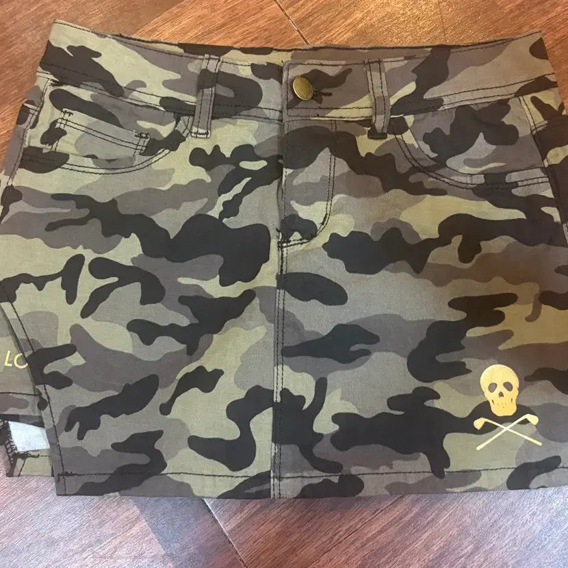 [BUNJANG] Mark & Lona Military Golf Skirt / 마크앤로나 mark&lona 밀리터리 골프 스커트