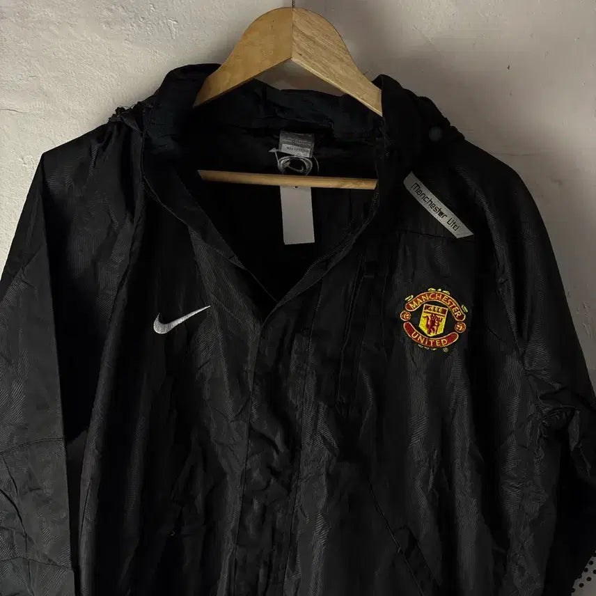 [BUNJANG] Nike Manchester United Windbreaker Jacket / 나이키 맨체스터 유나이티드 바람막이