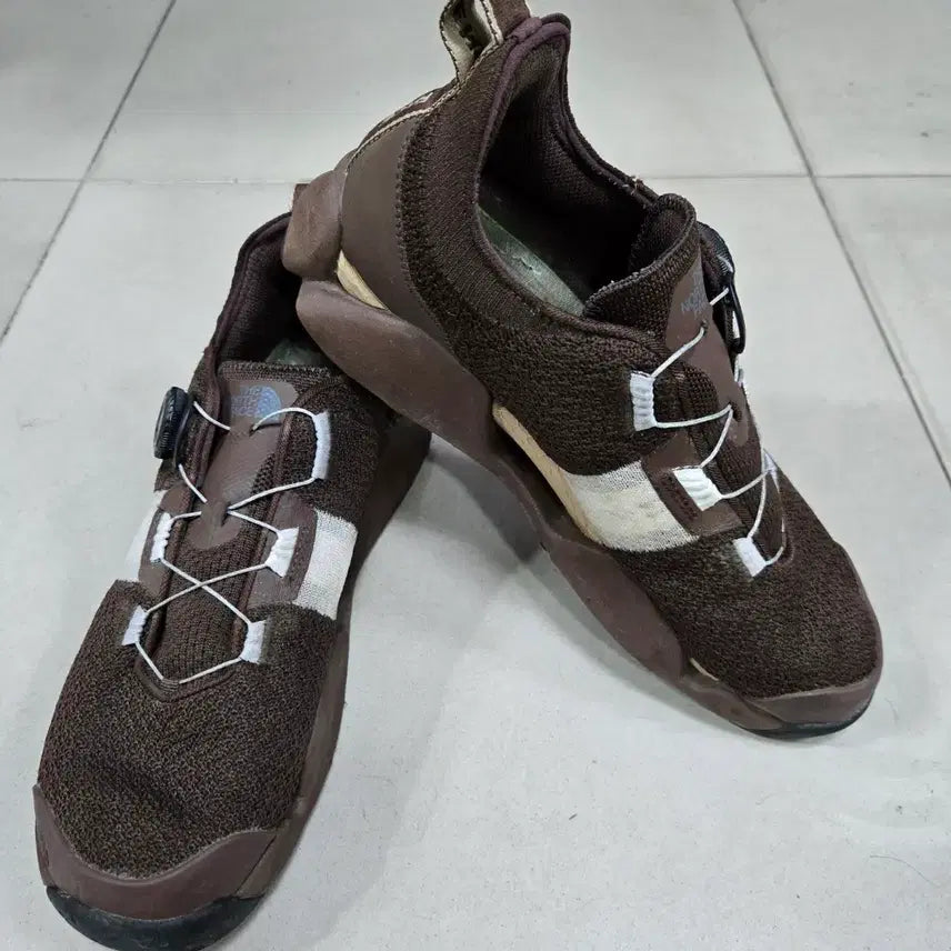 [BUNJANG] The North Face Valkyrie Boa Gore-Tex Trekking Hiking Shoes Brown 265mm / 노스페이스 어드벤처 발키리 보아 고어텍스 트레킹 등산화 265mm