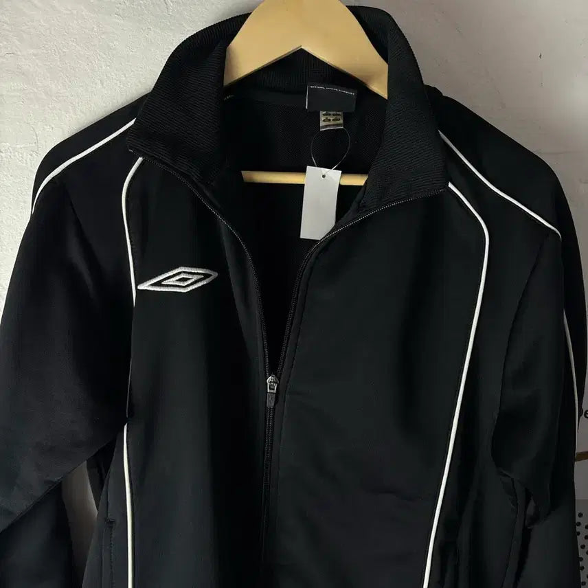 [BUNJANG] Umbro Jersey / 엄브로 져지