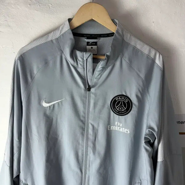 [BUNJANG] Nike Paris Saint-Germain Windbreaker L / 나이키 파리셍제르망 바람막이