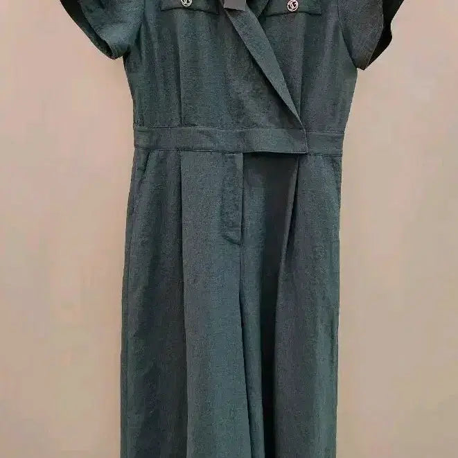 [BUNJANG] JIGOTT Deep Green Short Sleeve Collar Wide Jumpsuit / 지고트 JIGOTT 딥그린 반팔 카라 와이드 점프슈트 55~슬림66 새상품
