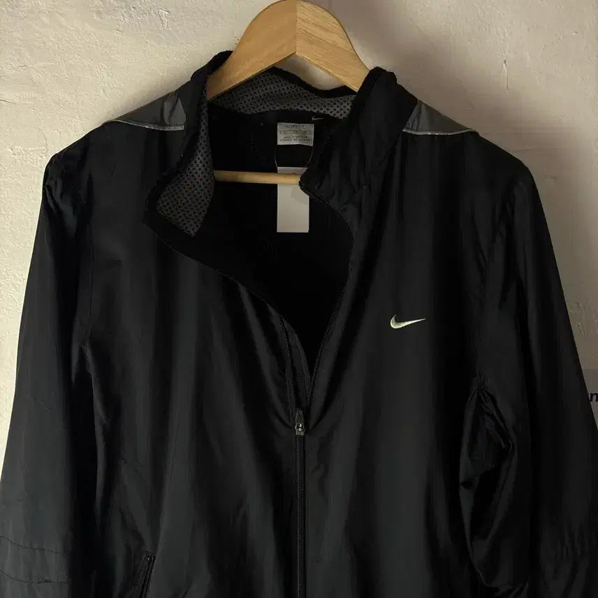 [BUNJANG] Nike Swoosh Windbreaker Jacket / 나이키 스우시 바람막이