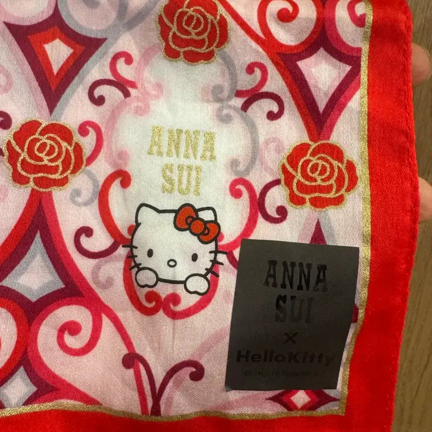 [BUNJANG] Anna Sui x Sanrio Collaboration Kitty Silk Scarf / 안나수이키티콜라보손수건(새상품)