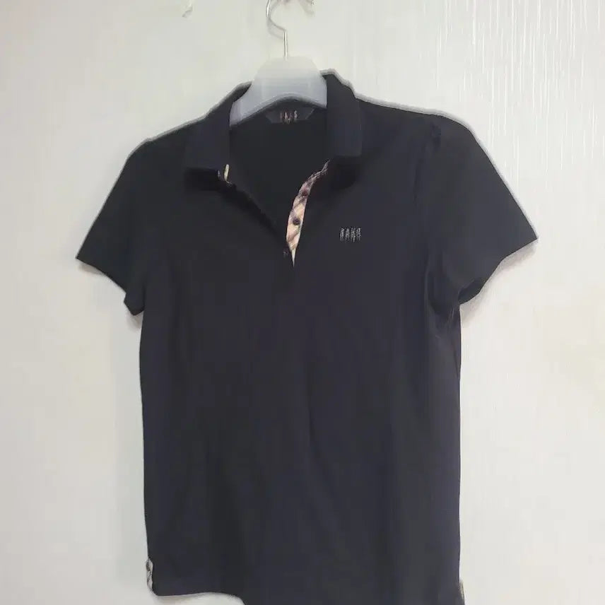 [BUNJANG] Daks Women's Short-Sleeve Polo Shirt Black 95 / 닥스 여성 반팔 카라티 블랙95