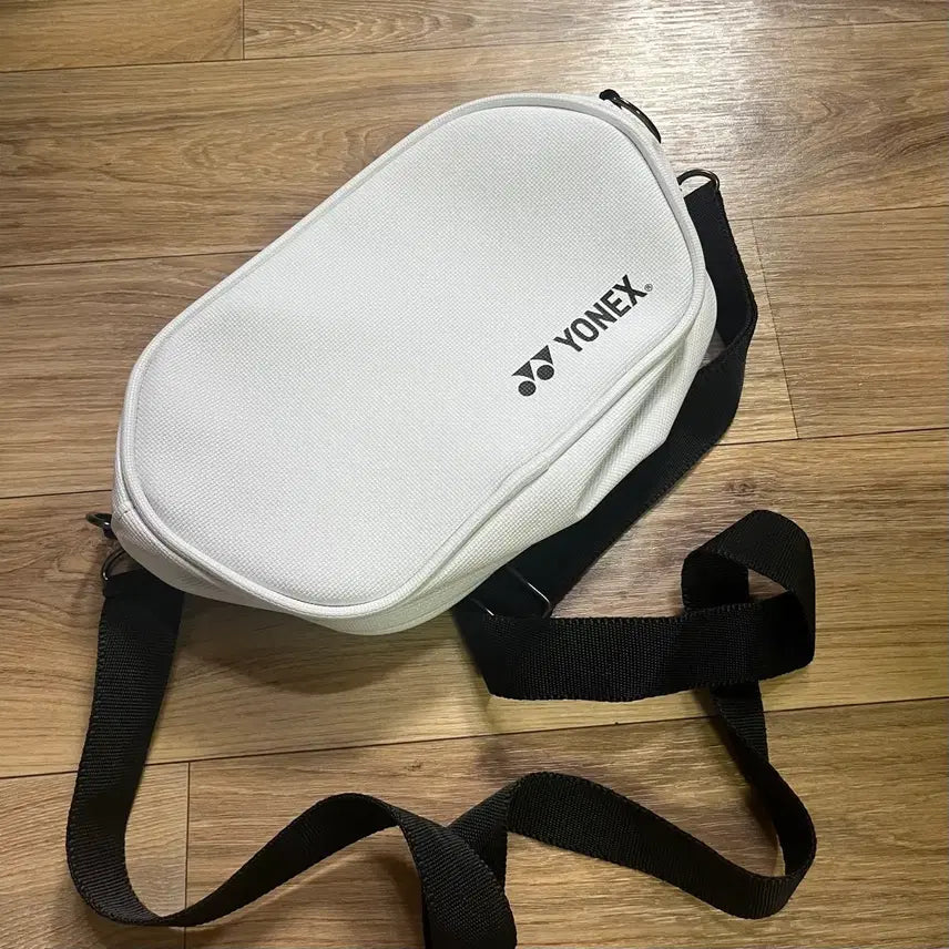 [BUNJANG] Yonex Cross Bag / 요넥스 크로스백