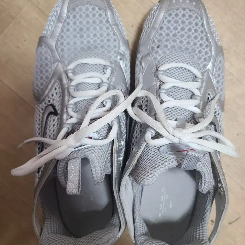 [BUNJANG] Nike Zoom Sneakers Silver / 나이키 줌 스니커즈 실버280