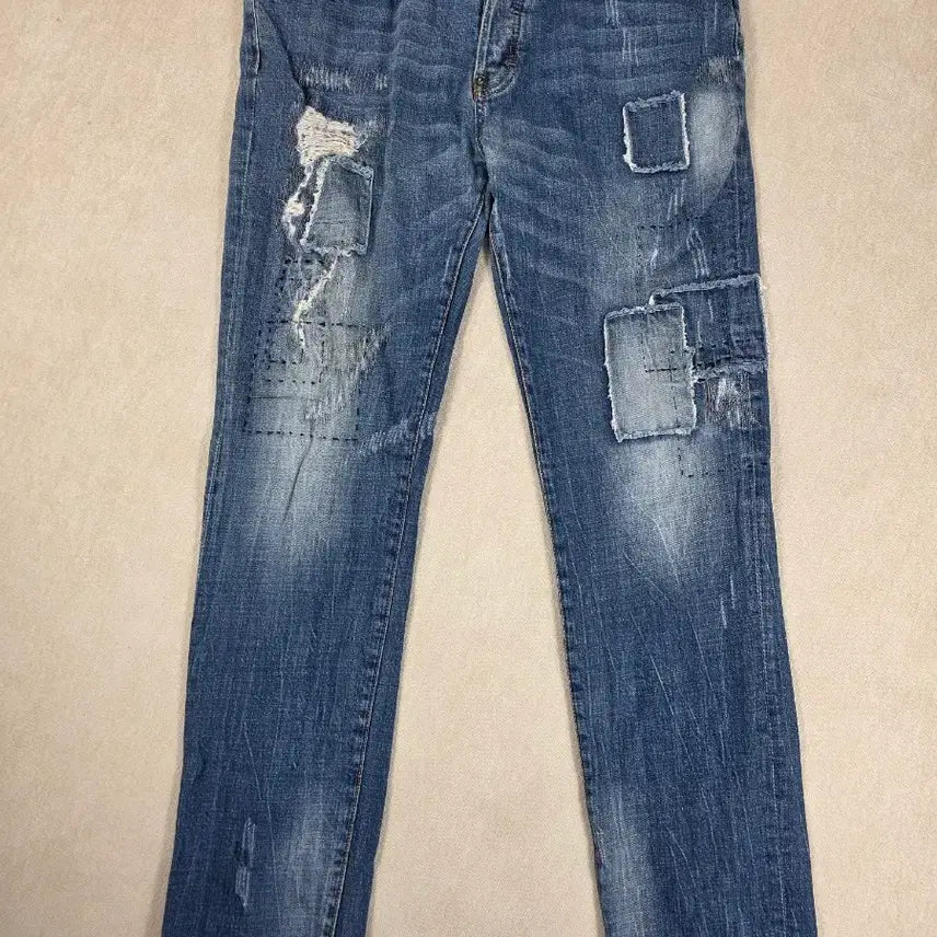 [BUNJANG] DSQUARED2 Patchwork Distressed Denim Jeans / 디스퀘어드2 패치워크 디스트로이드 데님 진 청바지 (IT 56 / 38인치)