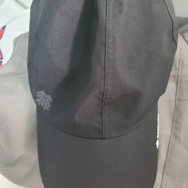 [BUNJANG] Kolon Gore-Tex Black Ball Cap / 코오롱 고어텍스 블랙 볼캡