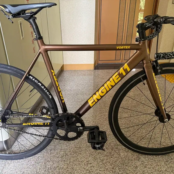 [BUNJANG] Engine11 Vortex Track Bike with Unknown Carbon Dropbar / 엔진11 볼텍스 픽시