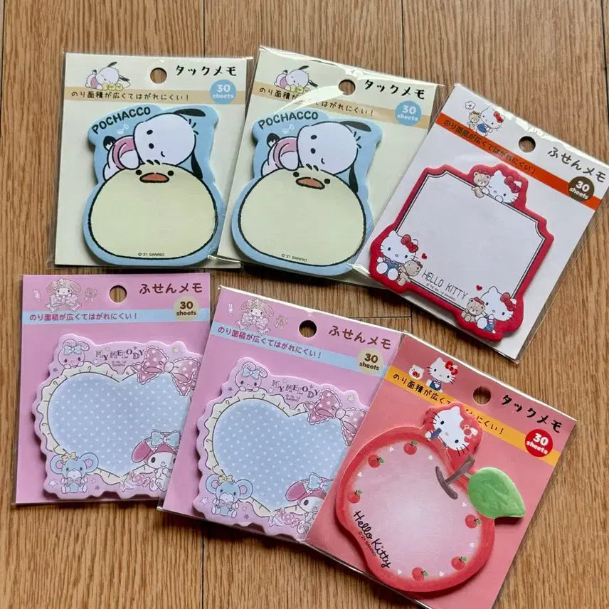 [BUNJANG] Sanrio Pochacco, Hello Kitty, My Melody Memo Pad & Post-it Set / (새상품/일괄) 산리오 포차코 헬로키티 마이멜로디 메모지 포스트잇 세트