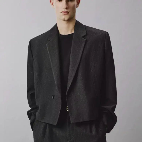 [BUNJANG] Zara Pin Stripe Cropped Fit Suit Blazer Size 50 / Zara 핀 스트라이프 크롭핏 수트 블레이저 50