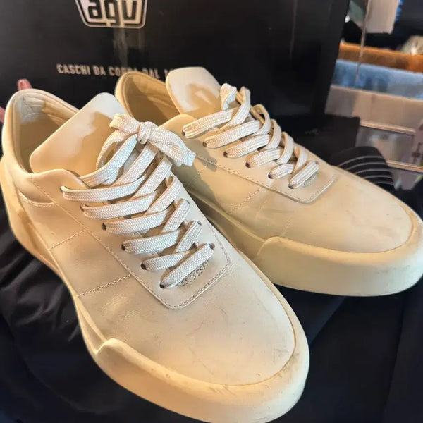 [BUNJANG] Fear of God Essentials Aerobic Sneakers Size 250-255 / 피오갓 에센셜 에어로빅 스니커즈 250-255사이즈