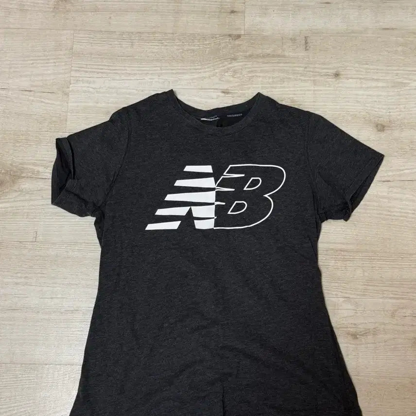 [BUNJANG] New Balance Melange Grey Short Sleeve T-Shirt / 뉴발란스 반팔티 멜란지그레이