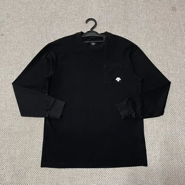 [BUNJANG] Descente 23SS Round Long Sleeve T-Shirt / S 데상트 라운드 긴팔티 23SS B.7972