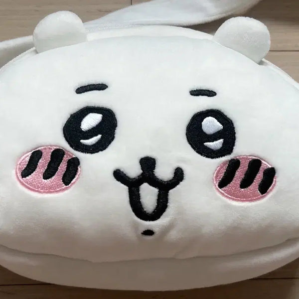 [BUNJANG] Chiikawa Pouch Bag / 치이카와 포쉐트 파우치 가방 지뢰계 서브컬쳐 양산형 먼작귀
