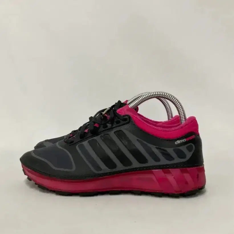 [BUNJANG] Adidas Climawarm Running Shoes (230mm) / 81.아디다스 클라이마웜 러닝화[230]