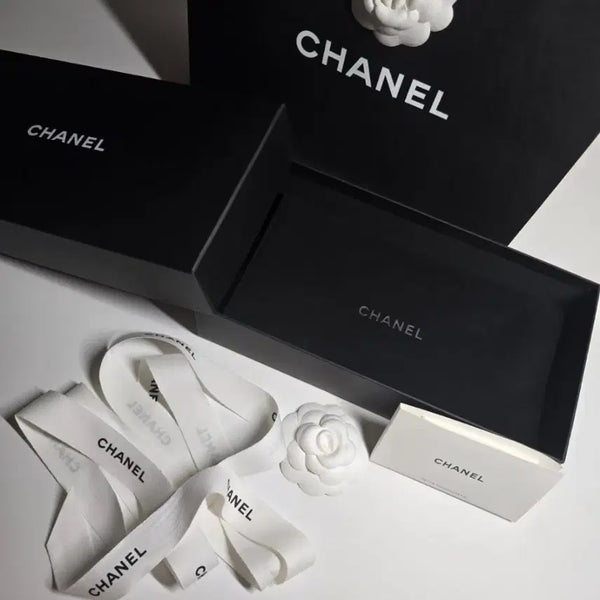 [BUNJANG] Chanel Wallet Box Set with Dust Bag and Accessories / *장지갑류* 샤넬 지갑박스 (26.5x14.5x5.5) 더스트백 @ 샤넬박스
