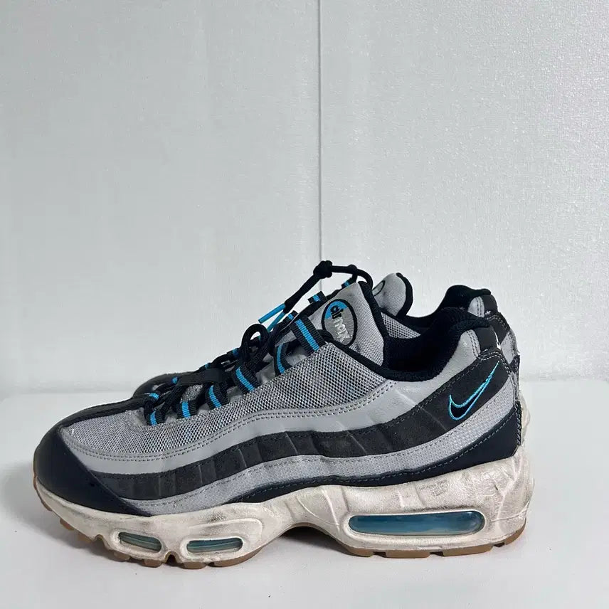 [BUNJANG] Nike Air Max 95 Light Smoke Grey Sneakers (260) / 나이키 에어맥스 95 라이트 스모크 그레이(260)
