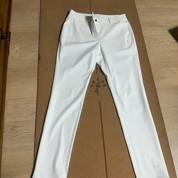[BUNJANG] Amazingcree Women's Summer Golf Pants - Size S - White / 어메이징크리 여름바지 s