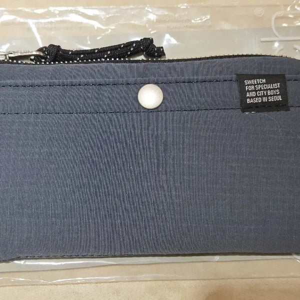 [BUNJANG] Sweetch Half Zip Wallet L Misty Blue / 스위치 하프 지퍼 월렛 L 미스티 블루 / 스위치 지갑 / sweetch HALF ZIP WALLET