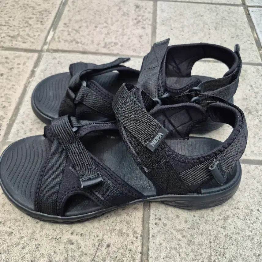 [BUNJANG] NEPA Sandal Black 280 / 네파 샌들 블랙280