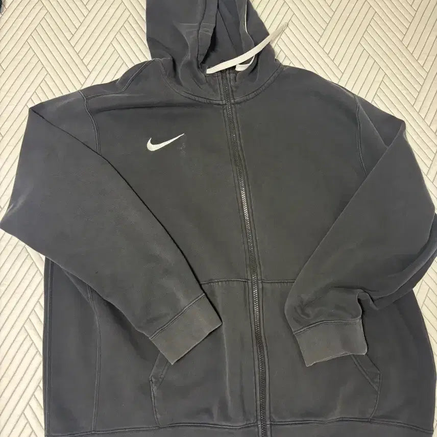 [BUNJANG] Nike Swoosh Zip-Up Hoodie Black / 나이키 스우시 후드집업 블랙