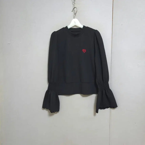 [BUNJANG] Julie & Carla Black Sweatshirt with Sleeve Detail - Size S / 쥴리앤칼라 소매포인트 블랙 맨투맨 S   n7312