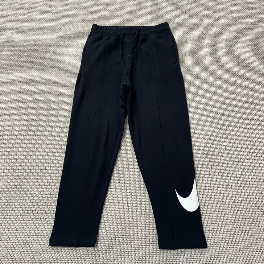 [BUNJANG] Nike Women's Training Pants M Size / M 나이키 여성 트레이닝복 바지 하의 B.5358