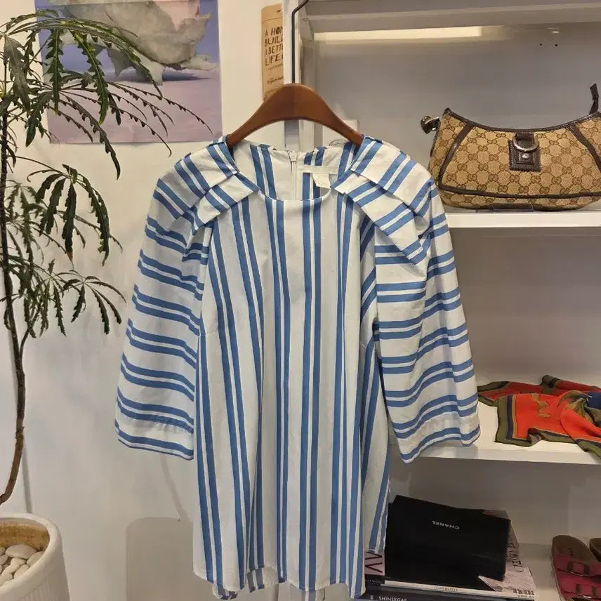 [BUNJANG] H&M Striped Puff Blouse / H&M 스트라이프 퍼프 블라우스