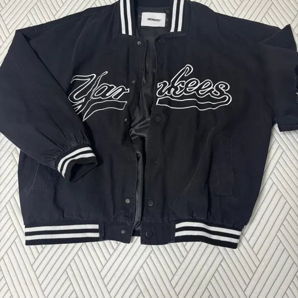 [BUNJANG] New York Yankees Black Varsity Jacket / 블랙 뉴욕 양키스 바시티 자켓