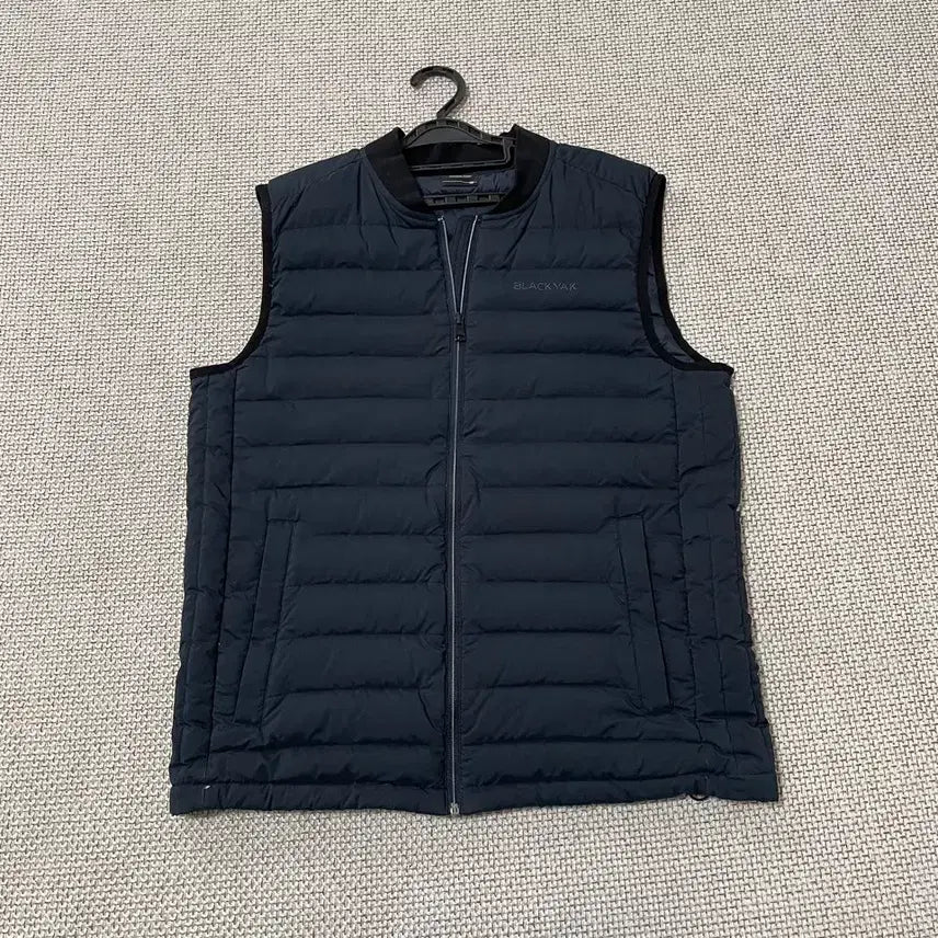 [BUNJANG] Blackyak Goose Down Vest (XL) / XL 블랙야크 구스다운 패딩 조끼 B.6635