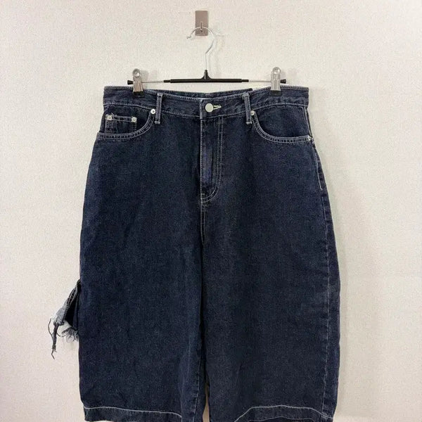 [BUNJANG] Develop Damage Washing Bermuda Pants L / 디벨로프 (develop) 데미지 워싱 버뮤다 팬츠 L