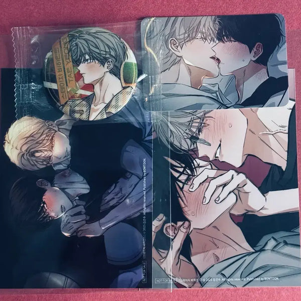 [BUNJANG] Stage Behind Homeparty Skinship Header Photocard and Badge Bundle Set / 스테이지비하인드 홈파티 스킨십 헤더 포카 뱃지 양도