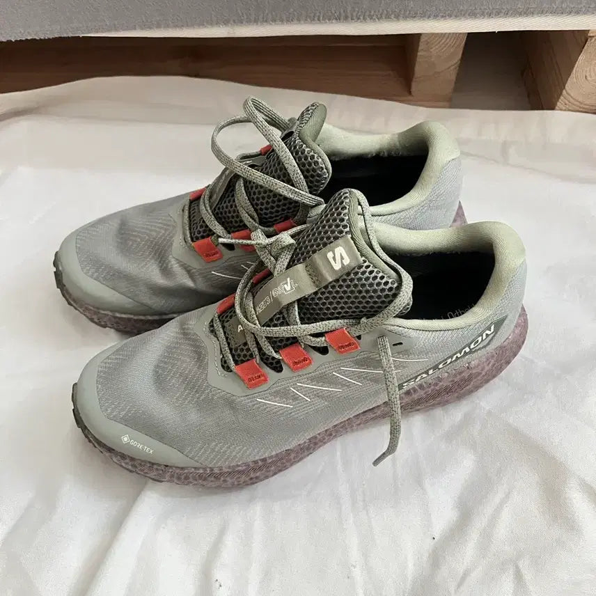 [BUNJANG] Salomon Aeroblaze 3 Gravel Gore-Tex Running Shoes / 살로몬 에어로 블레이즈 3 그레블 고어텍스 270
