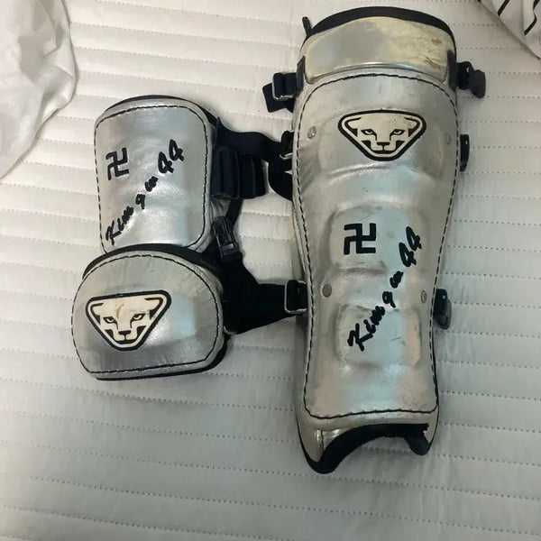 [BUNJANG] SSG Landers Kim Geon-woong Player Issued Arm Guard & Foot Guard Set / Ssg 김건웅선수 실착 암가드 풋가드