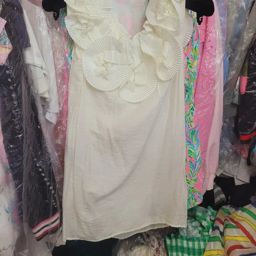 [BUNJANG] Vivarium Floral Sleeveless Dress White / 플로랄 민소매 원피스 흰색