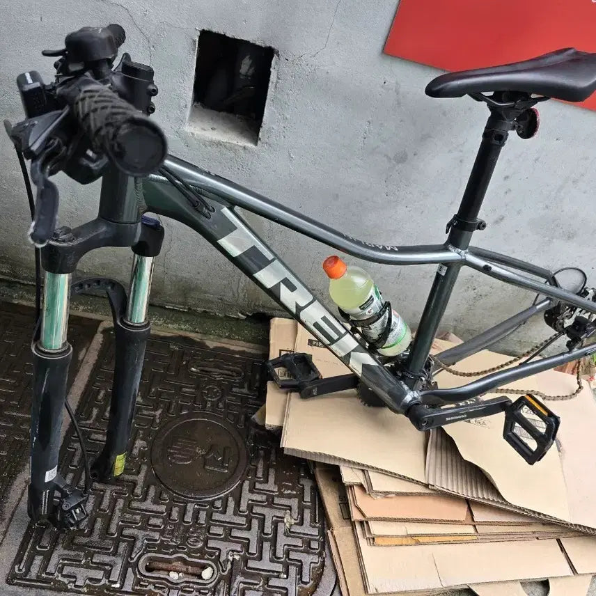 [BUNJANG] Trek Marlin 5 MTB Bicycle Frame / 트렉 마린 5