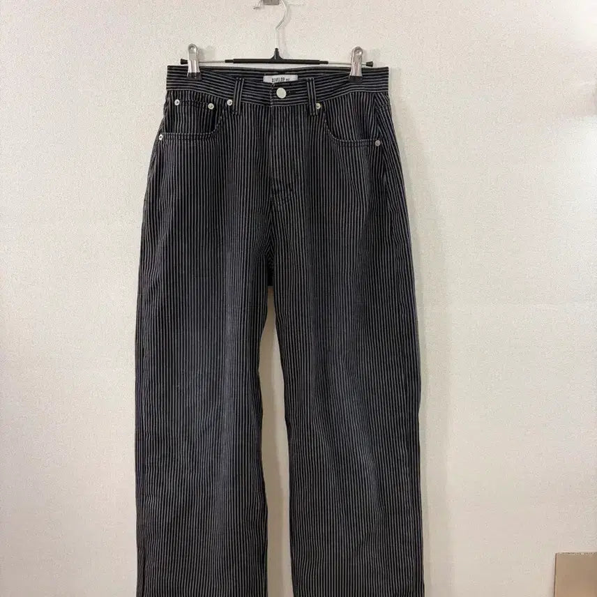 [BUNJANG] Develop Stripe Wide Pants (Size S) / 디벨로프(develop) 스트라이프 와이드 팬츠 S