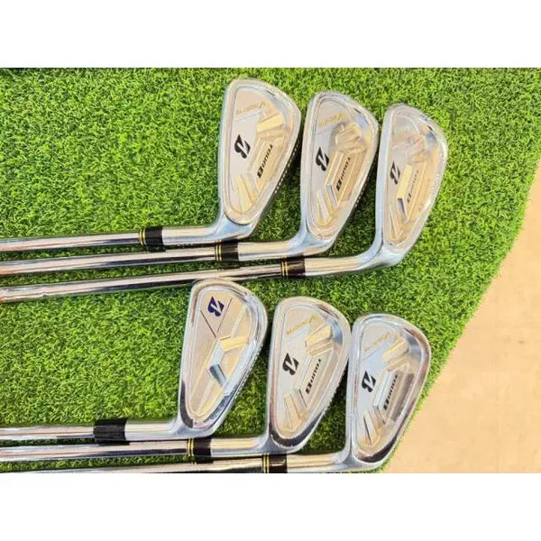 [BUNJANG] Bridgestone V300 VII 5-P 6-Iron Set Lightweight Steel 950 S / 브리지스톤 V300 VII 5-P 6아이언 경량스틸950 S 석교상...