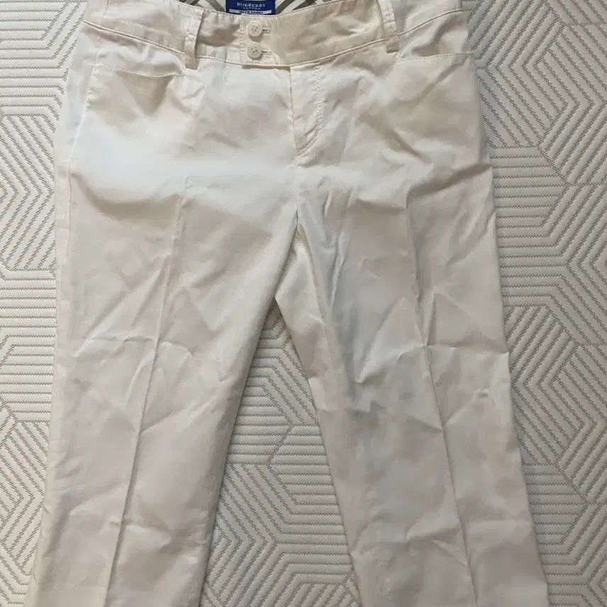 [BUNJANG] Burberry Black Label Capri Pants / 버버리 블랙라벨 카프리 팬츠