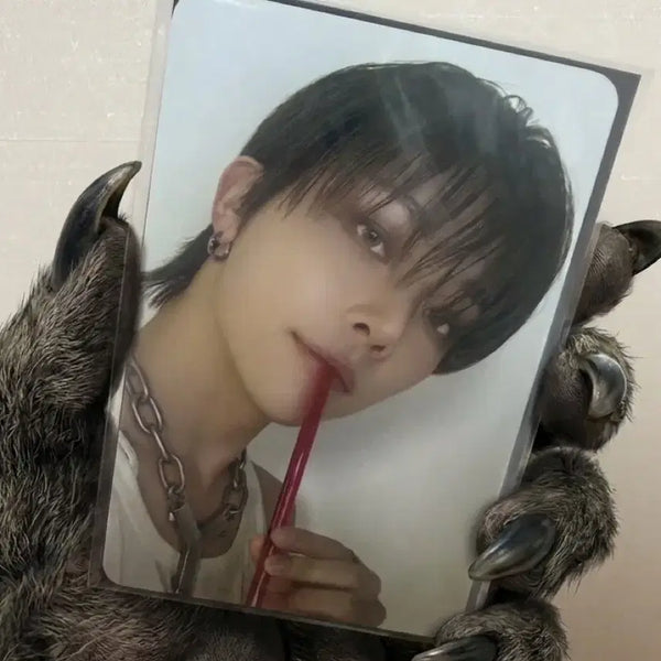 [BUNJANG] ENHYPEN Nicholas VR Photocard / 앤팀 니콜라스 vr 빨대 포카 양도