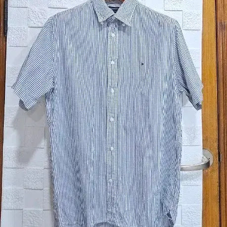 [BUNJANG] Tommy Hilfiger Short Sleeve Shirt (M) / 타미힐피거 반팔 셔츠 M