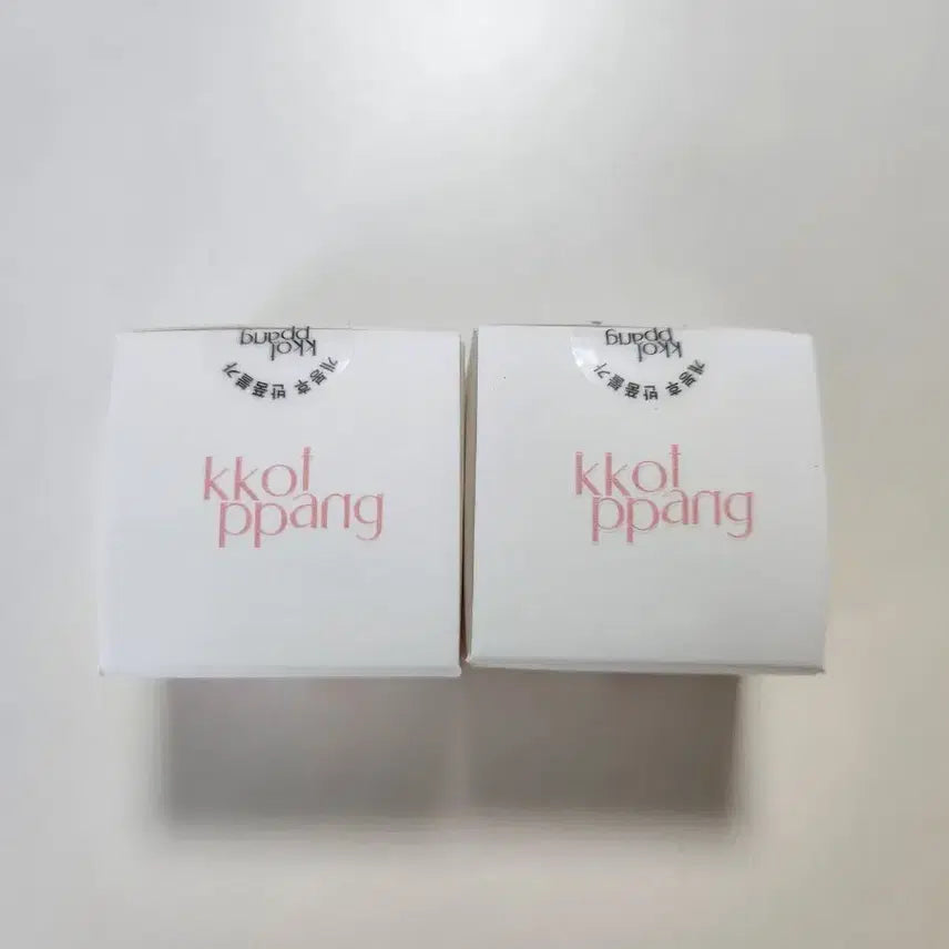 [BUNJANG] Moist Flower Bread Lip Balm / 꽃빵 립밤