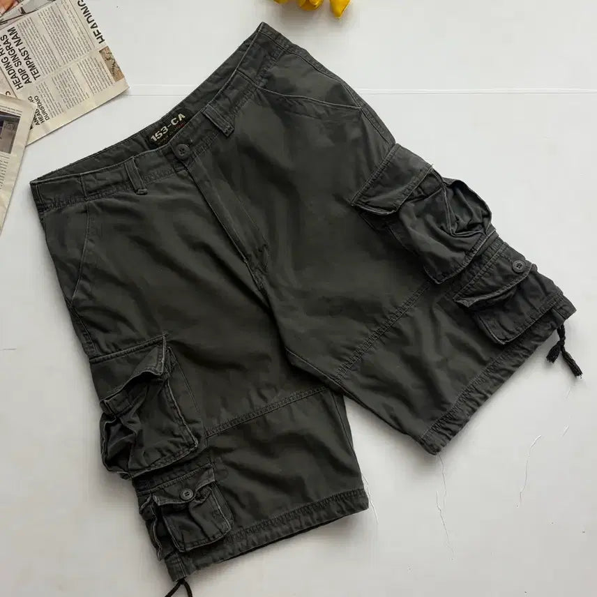 [BUNJANG] Vintage Bermuda Khaki Cargo Pants / Vintage 빈티지 버뮤다 카키 카고 팬츠