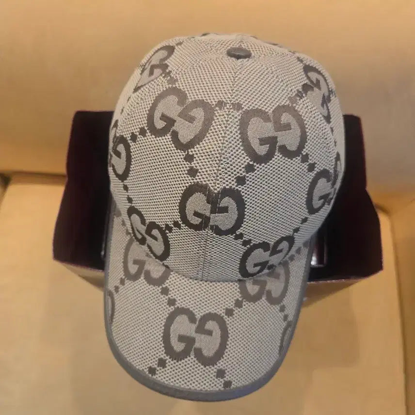 [BUNJANG] Gucci GG Logo Cap Hat / 구찌 GG 로고 캡 모자