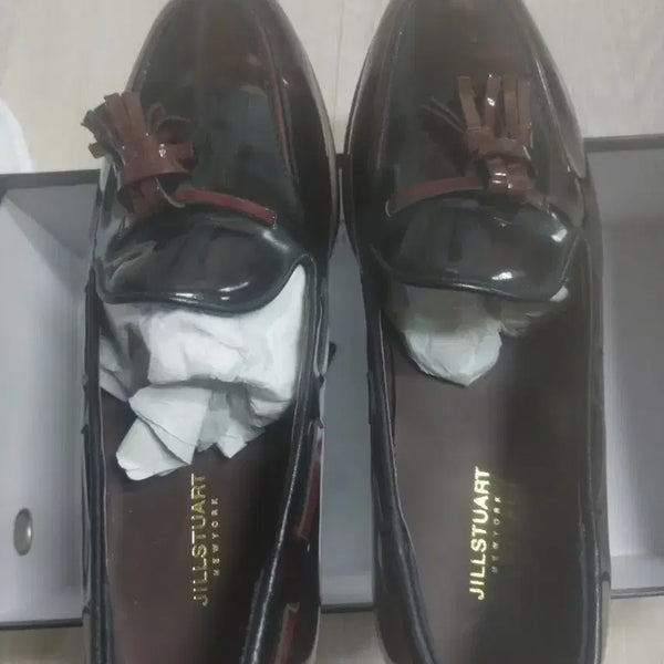 [BUNJANG] JILLSTUART NEW YORK Patent Leather Loafers / 질스튜어트뉴욕 유광 로퍼