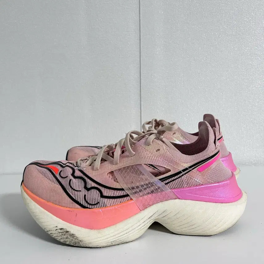[BUNJANG] Saucony Endorphin Elite Running Shoes (265) / 써코니 엔돌핀 엘리트 런닝화(265)
